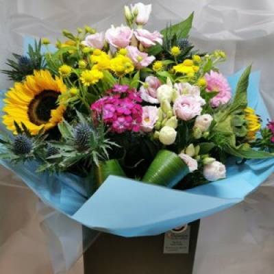 Summer - A sunny mix of bright summer flowers!