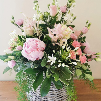 Country Basket - The ultimate basket arrangement - luxury flowers arranged in a large basket - can be arranged in other colours to order. Medium size pictured.