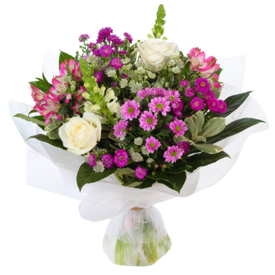 Hello - Say hello in style with this fabulous hand-tied. Why not take the opportunity to be spontaneous and surprise them today with a stunning flower delivery by their local florist.
